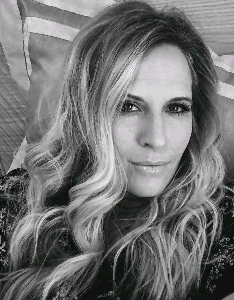 photo of cosmo grad Shera Callister